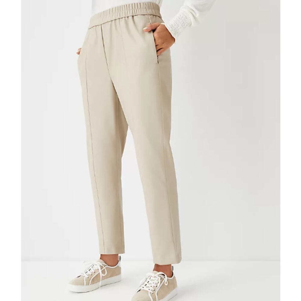 Ann Taylor The Faux Leather Pull On Ankle Cream Ivory Pant Size Small